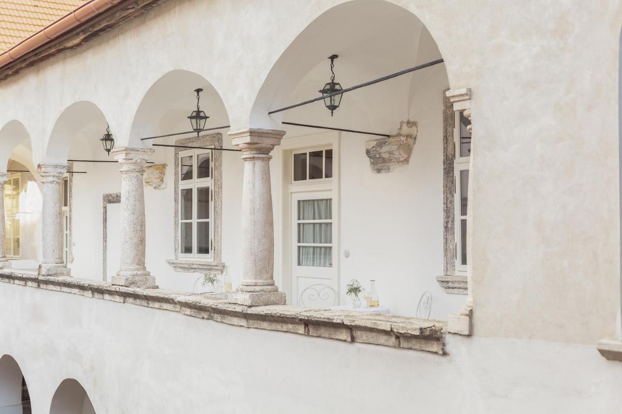 Apartments 1620Yr Trnava Exterior photo